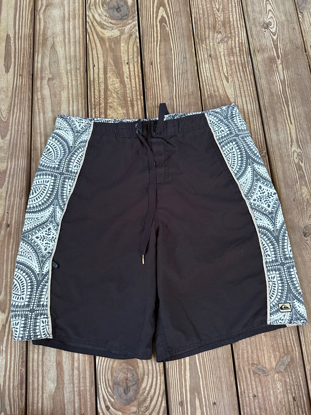 Quiksilver Black Paisley Boardshorts Swim Trunks Men M